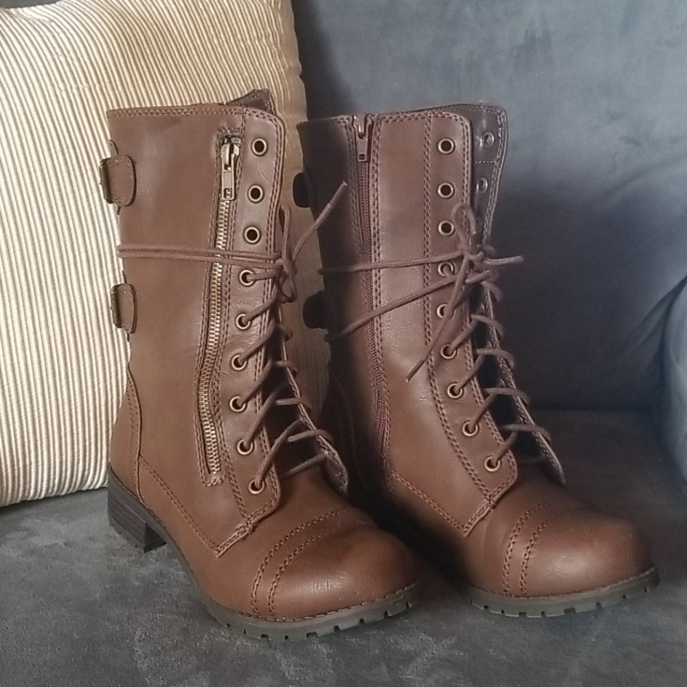 Cambridge Select Boots